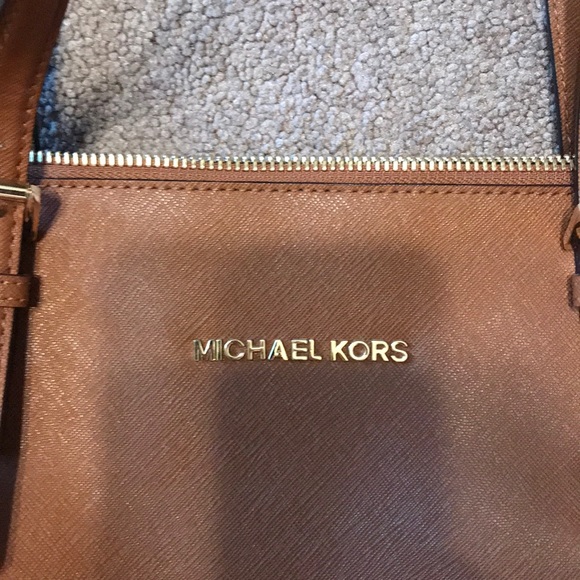 Michael Kors Bag - Picture 2 of 4
